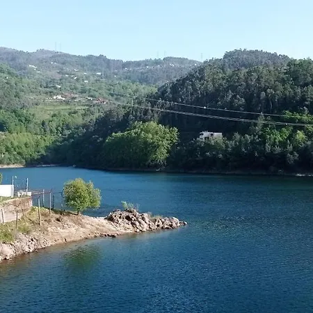 Beira Rio Do Gerês