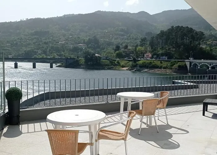 Beira Rio Do 3* 제어스